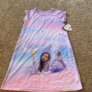 Disney wish nightgown
